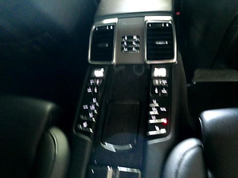 Used 2012 Porsche Panamera Turbo S image 53