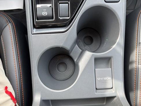 Certified 2025 Subaru Crosstrek 2.5i Limited w/ Crosstrek Mirror Package image 38