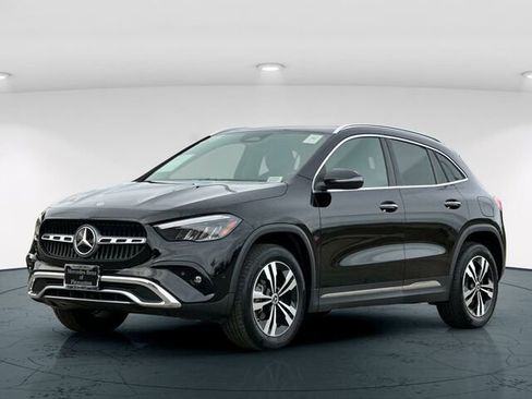 Used 2025 Mercedes-Benz GLA 250 image 2