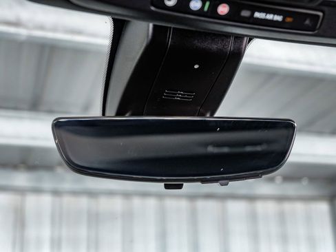 Used 2021 Chevrolet Silverado 3500 High Country image 25