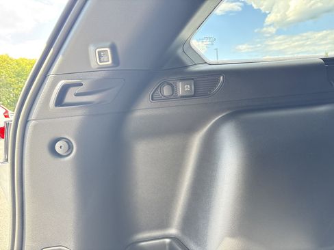 New 2025 Jeep Grand Cherokee Laredo X w/ Luxury Tech Group I image 15