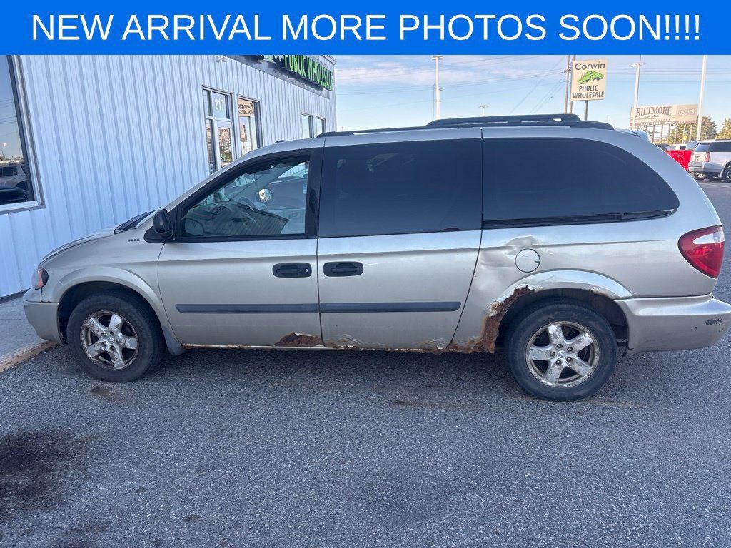 Used 2005 Dodge Grand Caravan SE w/ Popular Equipment Group I FWD image 5