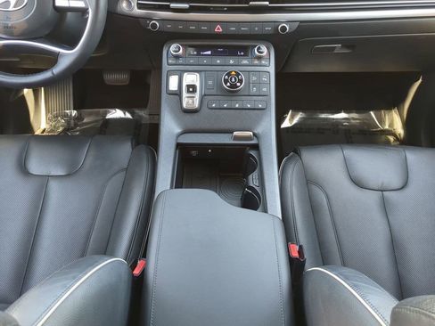 Used 2023 Hyundai Palisade Limited image 19