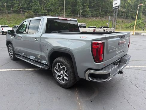 New 2026 GMC Sierra 1500 SLT w/ SLT Premium Plus Package AWD/4WD image 3