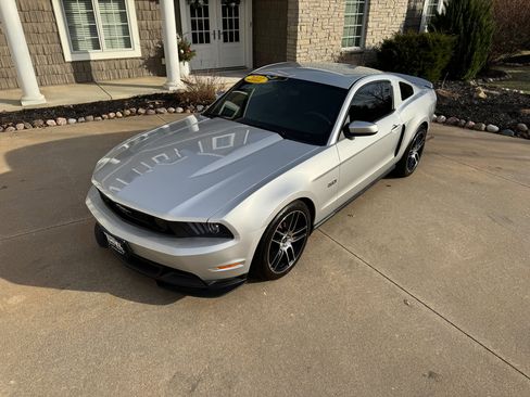 Used 2011 Ford Mustang GT Premium w/ Security Pkg image 34