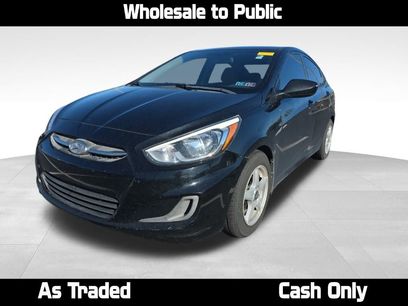 Used 2016 Hyundai Accent SE w/ Option Group 02