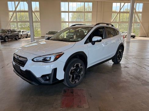 Used 2023 Subaru Crosstrek 2.5i Limited AWD/4WD image 7