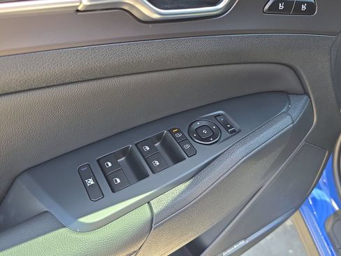 New 2026 Kia Sportage SX FWD image 20