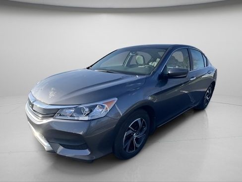 Used 2016 Honda Accord LX image 13