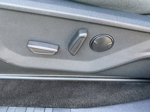 Used 2022 Ford F150 XLT w/ Equipment Group 302A High image 25