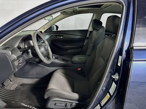 Used 2024 Honda Accord EX image 11