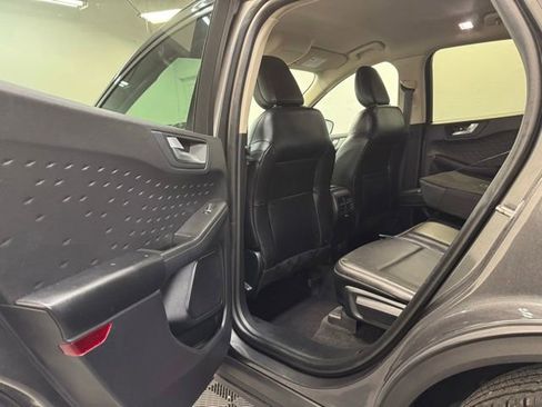 Used 2020 Ford Escape SEL AWD/4WD image 30
