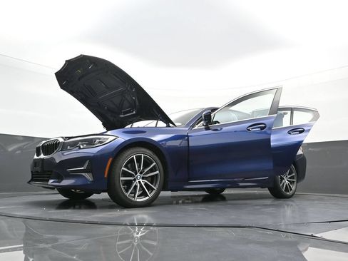 Used 2020 BMW 330i xDrive Sedan AWD/4WD image 39