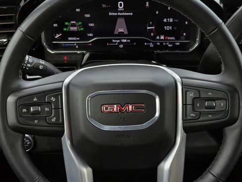 Used 2025 GMC Sierra 1500 SLT AWD/4WD image 19
