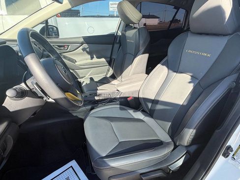 Used 2021 Subaru Crosstrek 2.5i Sport w/ Moonroof Package image 9