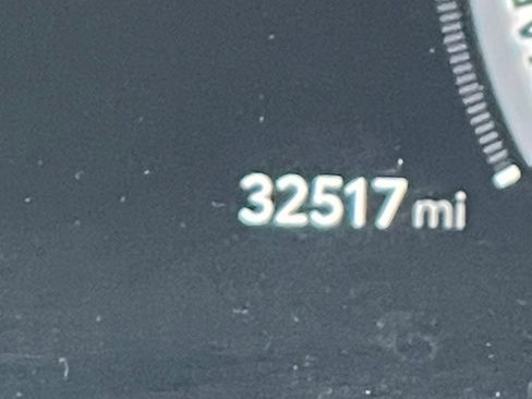 Used 2025 Toyota Camry LE image 39