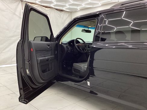 Used 2019 Ford Flex SEL w/ Equipment Group 202A FWD image 16