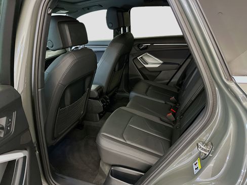 Used 2023 Audi Q3 2.0T Premium image 29