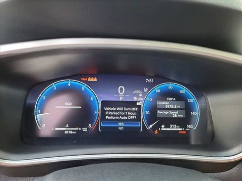 Used 2026 Toyota Corolla Cross XLE w/ Convenience Package FWD image 18