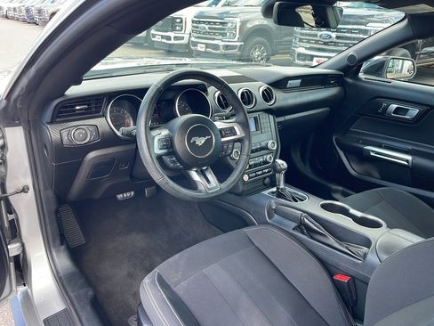 Certified 2022 Ford Mustang Coupe w/ Black Accent Package image 9