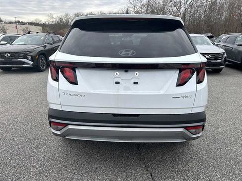 New 2026 Hyundai Tucson SEL image 3