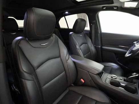 Used 2020 Cadillac XT4 Sport image 25