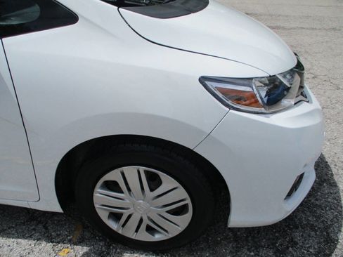 Used 2019 Honda Fit LX image 21