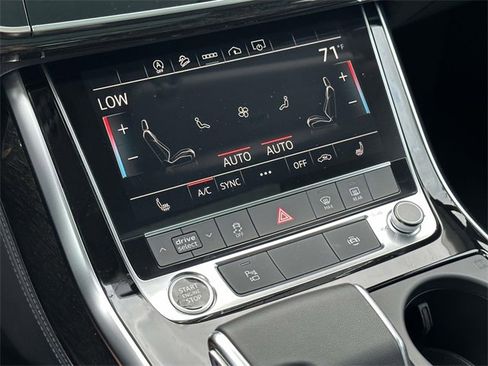 Used 2023 Audi Q7 2.0T Premium Plus w/ Premium Plus Package image 31