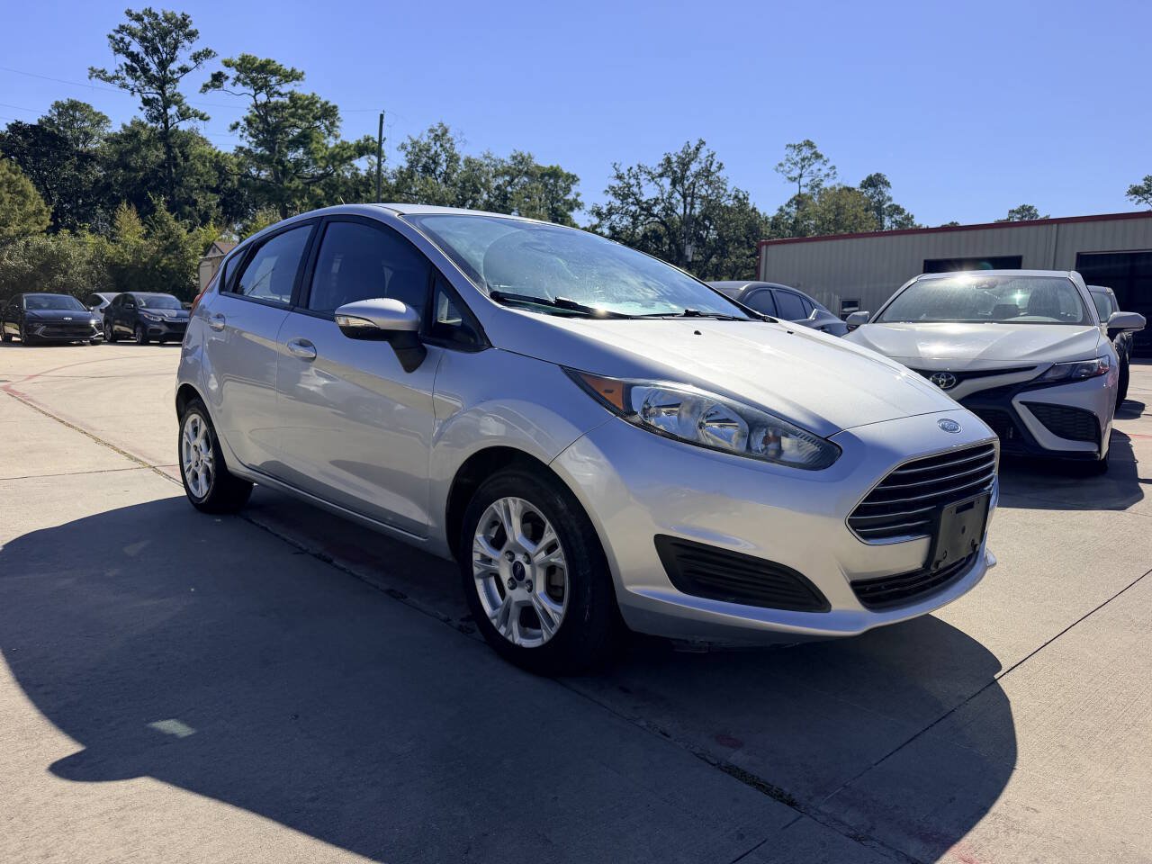 Used 2016 Ford Fiesta SE FWD image 6