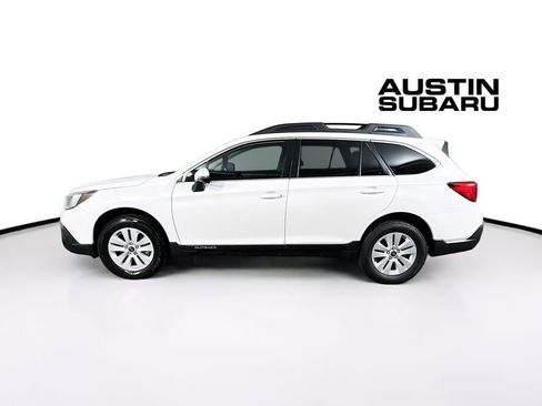 Used 2019 Subaru Outback 2.5i Premium image 4