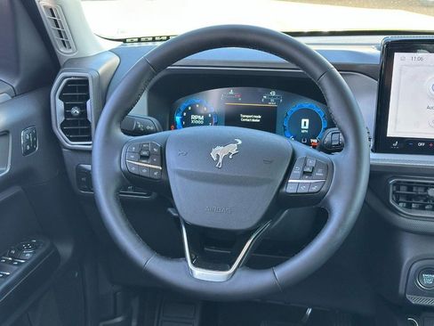 New 2025 Ford Bronco Sport Outer Banks image 6
