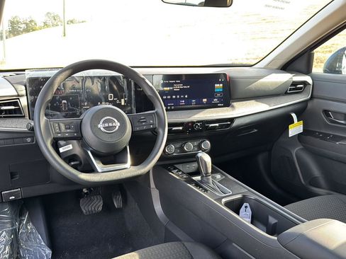 New 2026 Nissan Kicks S image 16