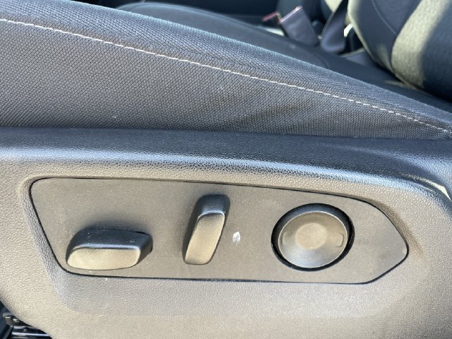 Used 2026 Chevrolet Silverado 1500 RST RWD image 27