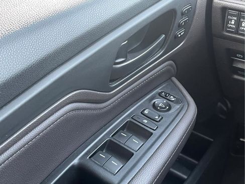 Used 2020 Honda Odyssey Touring image 23
