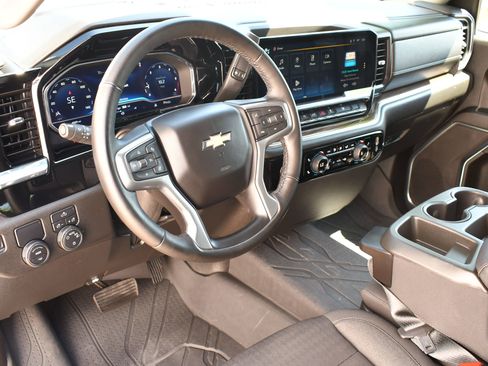 Used 2023 Chevrolet Silverado 1500 LT w/ Protection Package RWD image 13