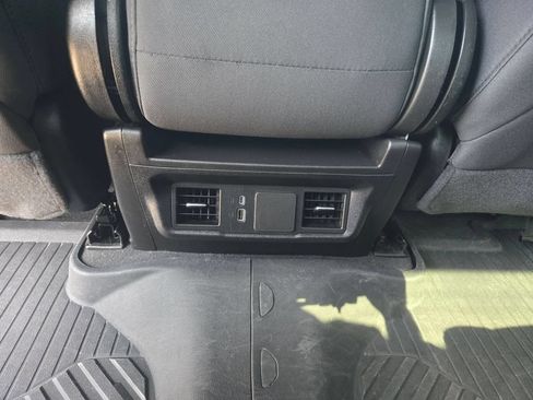 Used 2024 Chevrolet Silverado 1500 Custom w/ Rally Edition RWD image 15