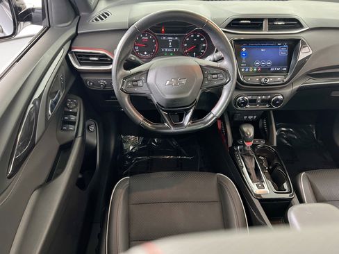 Used 2021 Chevrolet TrailBlazer RS w/ Sun and Liftgate Package image 21