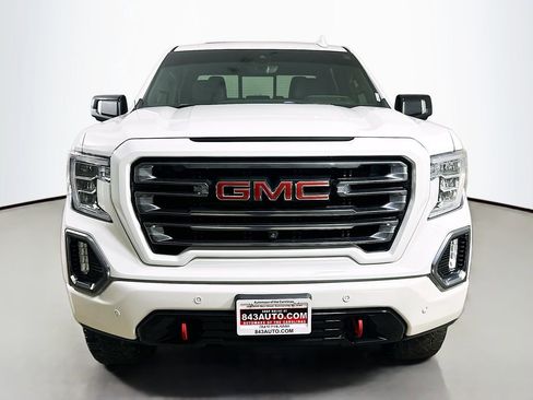 Used 2021 GMC Sierra 1500 AT4 w/ AT4 Value Package AWD/4WD image 2