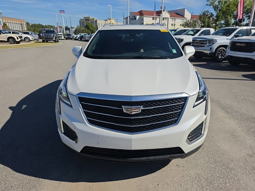 Used 2019 Cadillac XT5 Premium Luxury FWD image 3