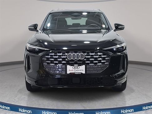 Used 2025 Audi Q5 Premium Plus w/ Premium Plus image 3