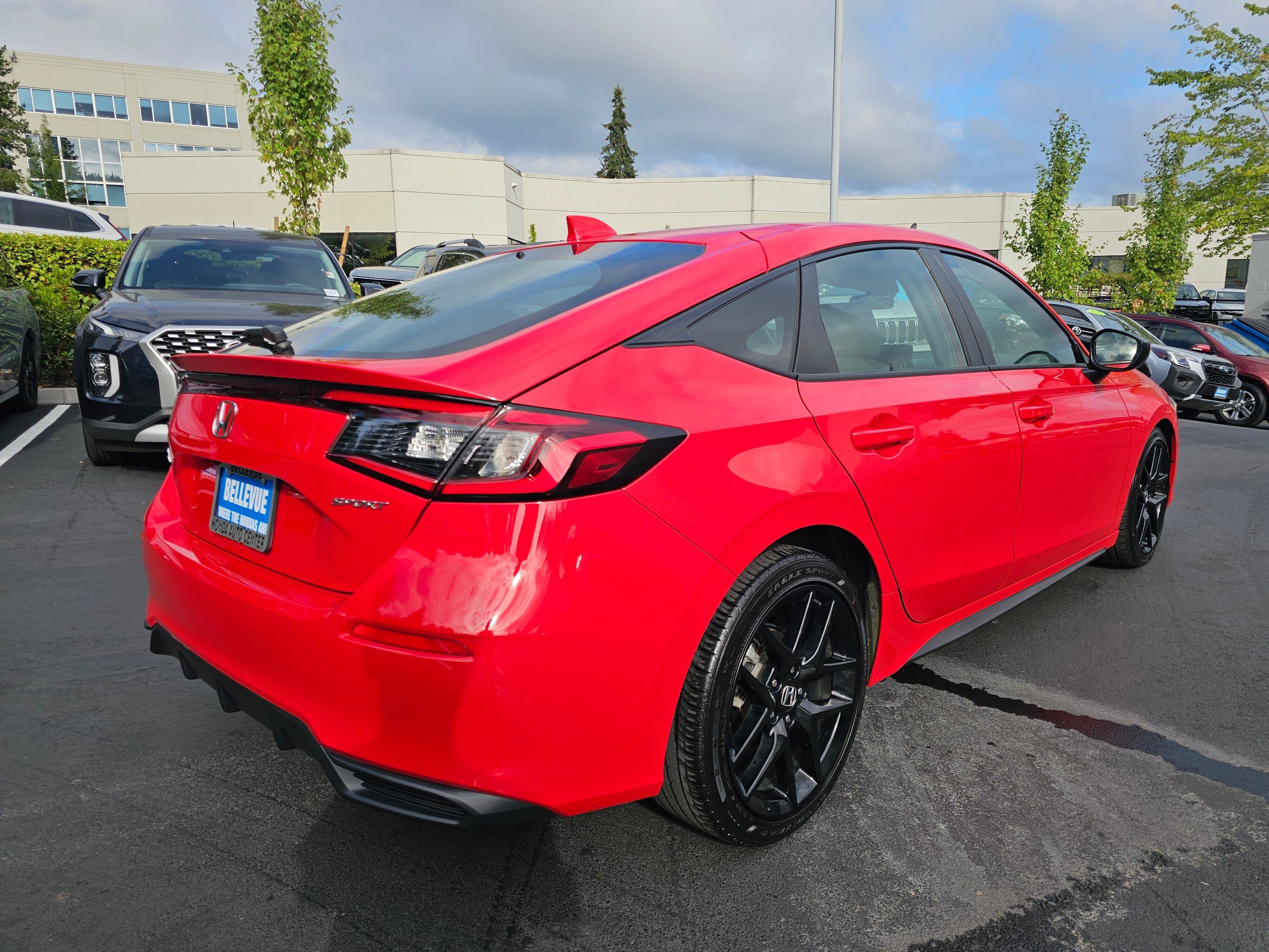 Used 2024 Honda Civic Sport image 7