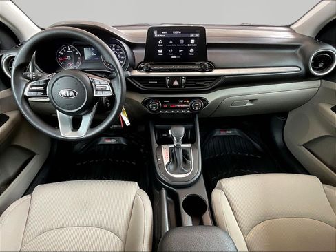 Used 2019 Kia Forte LXS FWD image 7