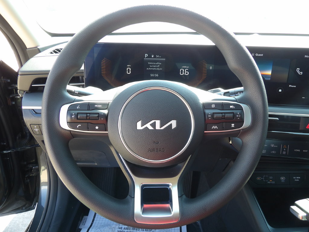 New 2026 Kia K5 LXS FWD image 17