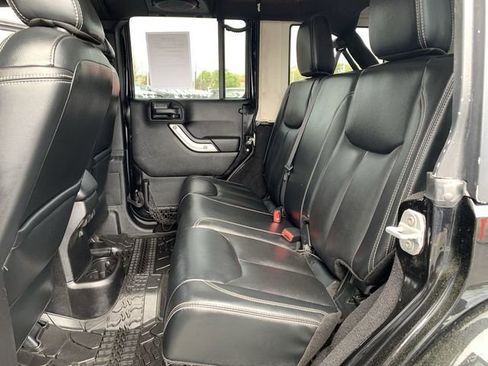 Used 2013 Jeep Wrangler Unlimited Sahara w/ Dual Top Group image 15