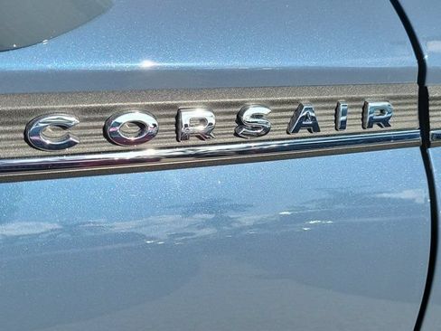 Certified 2023 Lincoln Corsair Reserve w/ Equipment Group 202A FWD image 11