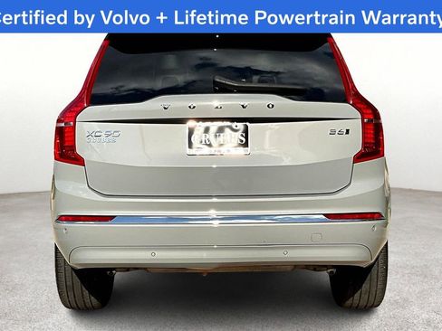 Certified 2025 Volvo XC90 B6 Plus image 6