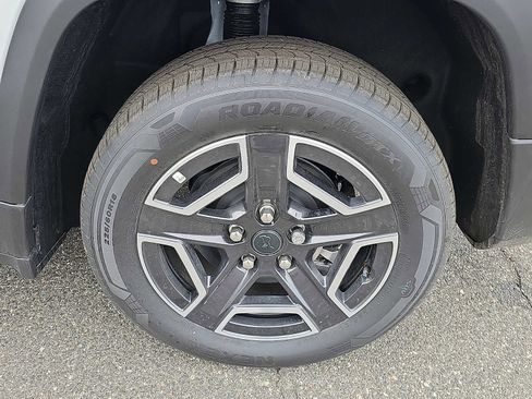 New 2026 Jeep Cherokee Limited image 5