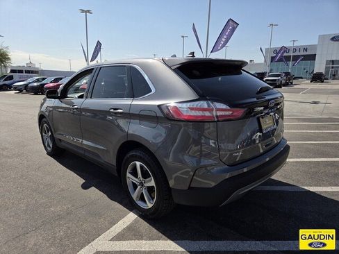 Certified 2024 Ford Edge SEL w/ Convenience Package AWD/4WD image 5