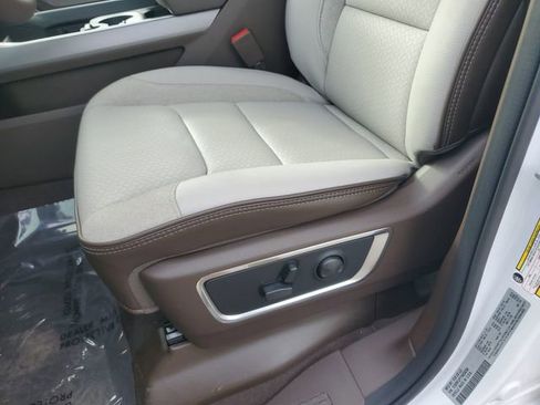 New 2026 RAM 1500 Laramie w/ Laramie Preferred Package image 23