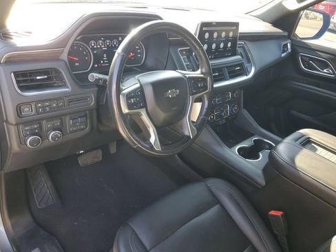 Used 2021 Chevrolet Tahoe Z71 w/ Z71 Off-Road Package AWD/4WD image 6